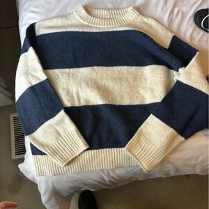 American eagle sweater